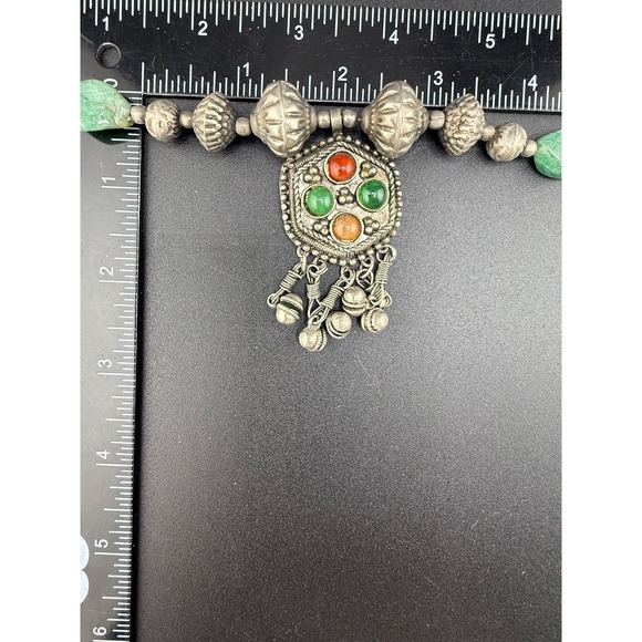 Vintage Tibetan Necklace‎ Earrings Set Green Orange Silver Tone Clip Ons 18" - Picture 4 of 16